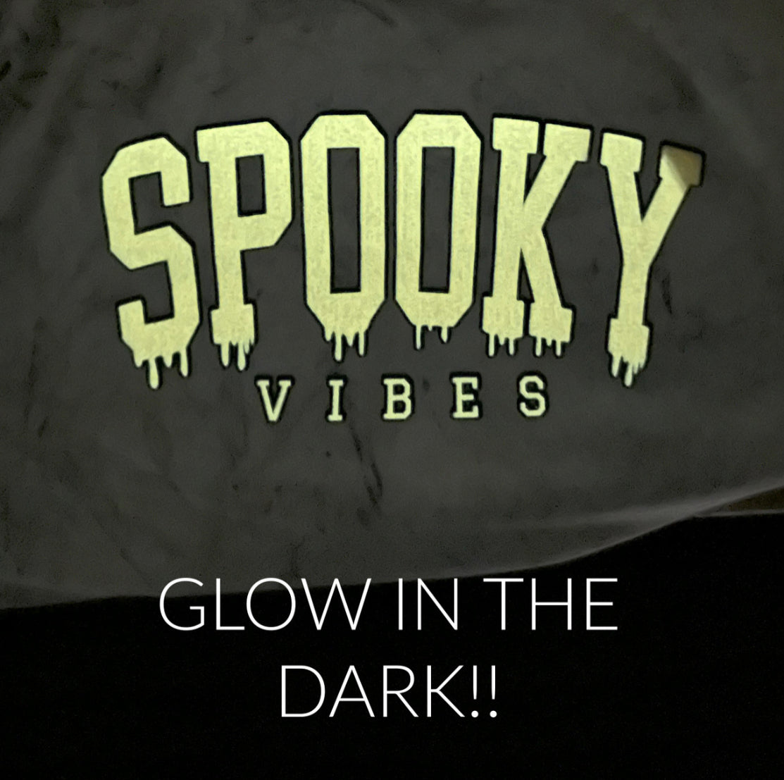 Spooky vibes- glow in the dark