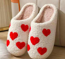 Load image into Gallery viewer, red heart slippers