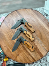 Load image into Gallery viewer, Personalized tactical knives