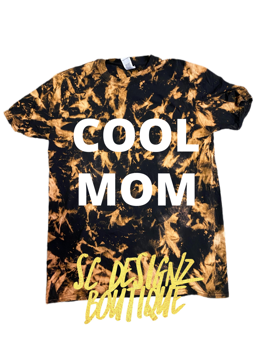 cool mom distressed graphic tee