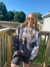 Load image into Gallery viewer, Grungy mama leopard sweatshirt