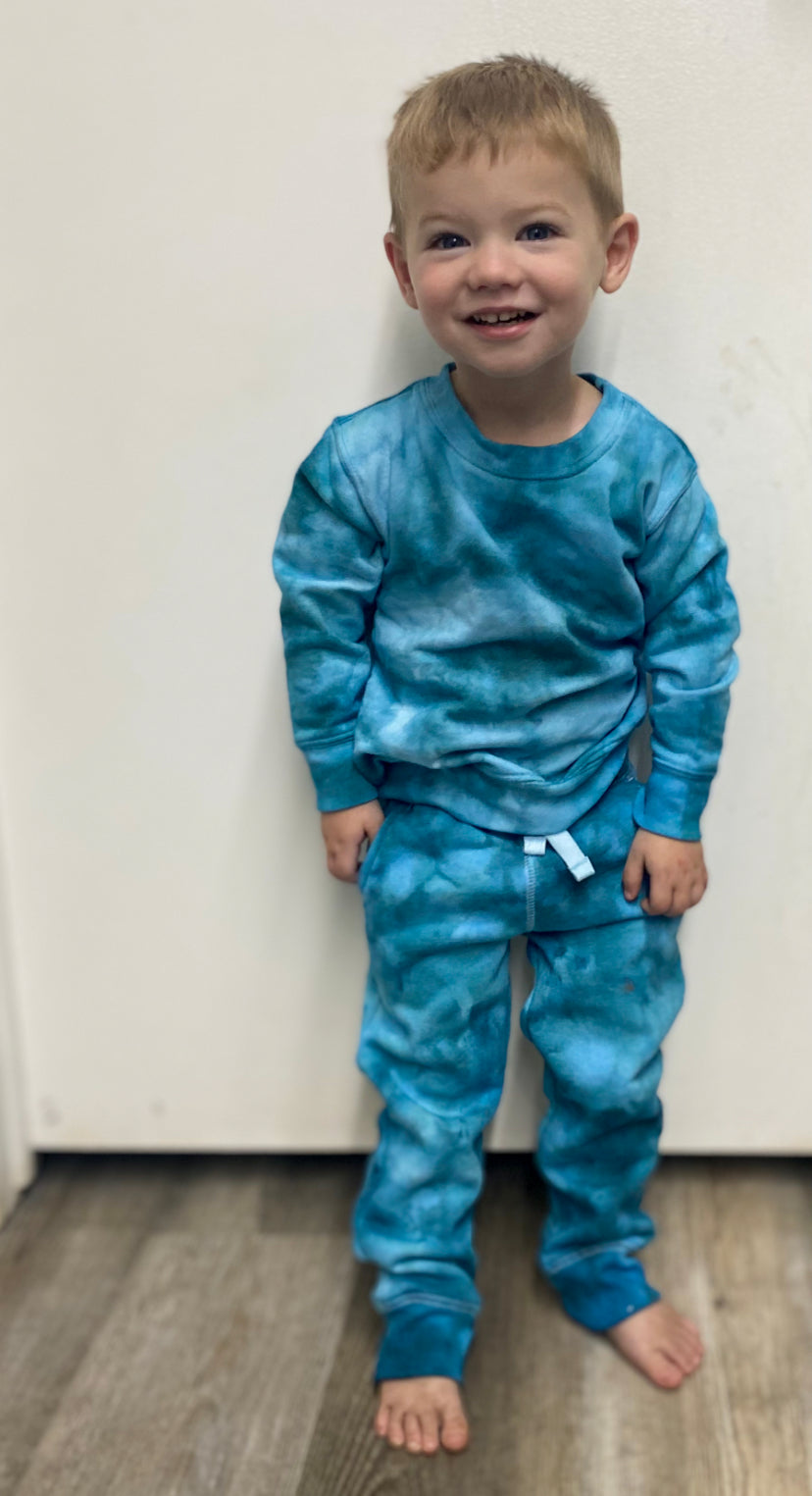 Mamas boy hand dyed lounge set